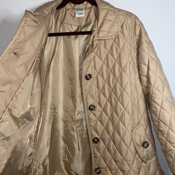 BLAIR Quilted Car Coat: Light Taupe - Picture 4 of 9